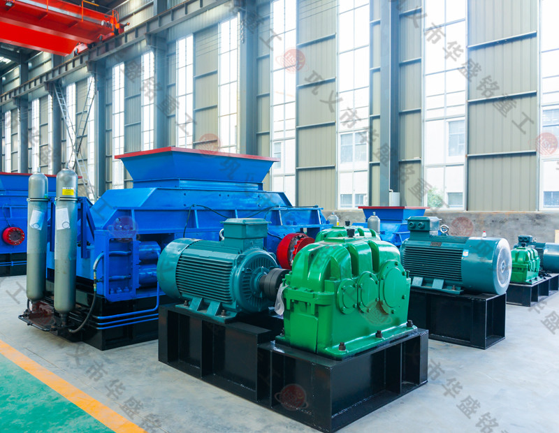  花崗巖制砂用什么機器？對輥制砂機怎么樣