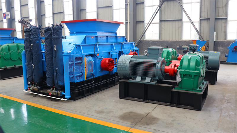 新型時產(chǎn)60噸對輥制砂機市場報價是多少？